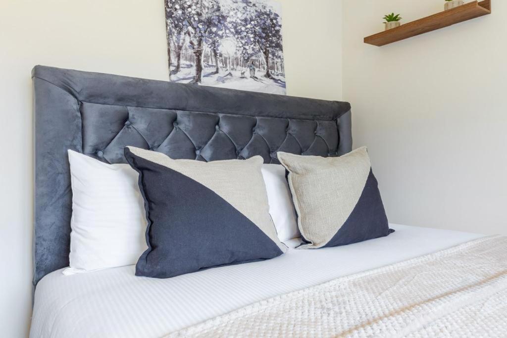Isleworth Suites - Tw7 Bagian luar foto