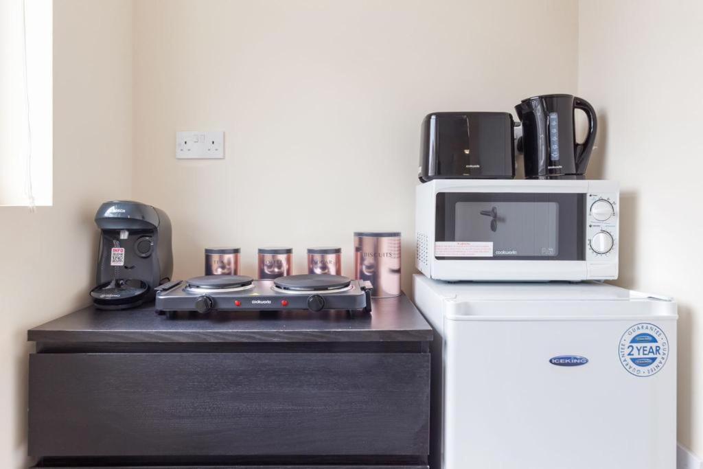 Isleworth Suites - Tw7 Bagian luar foto